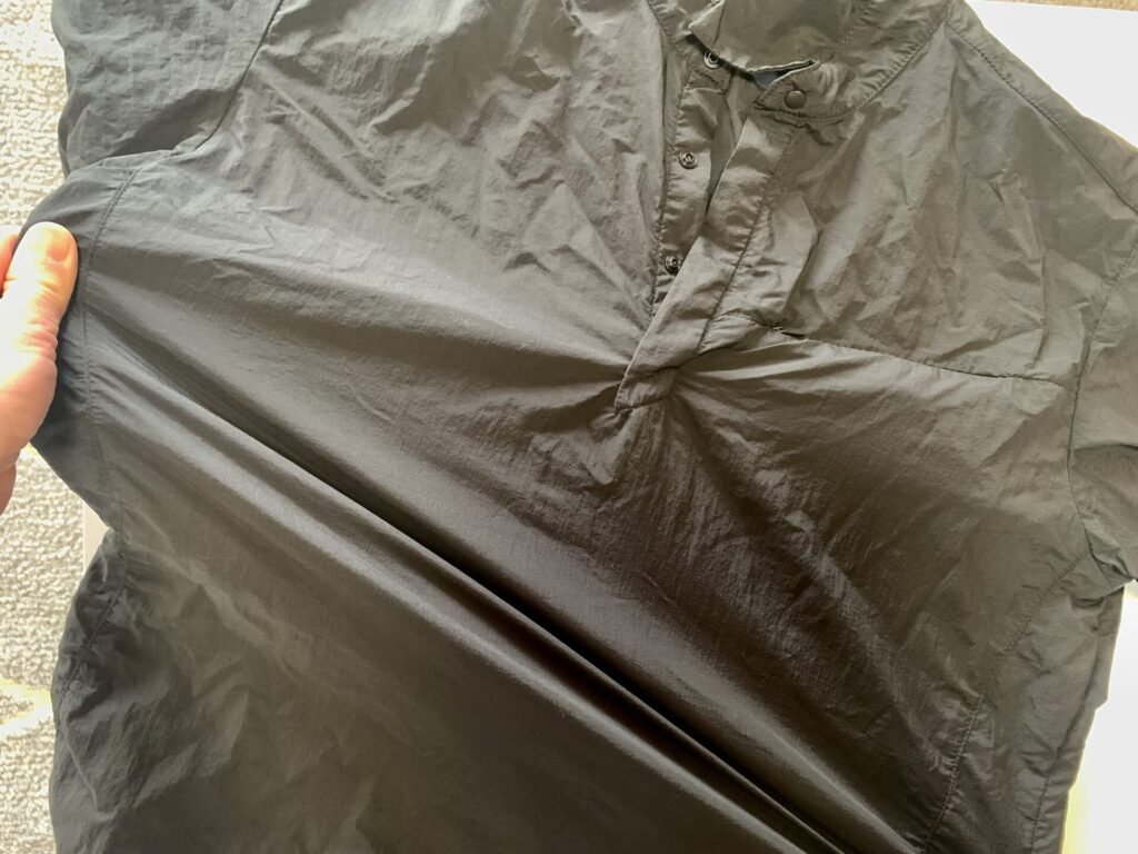 ワークマン リペアテック超軽量×遮熱半袖ワークシャツはストレッチ性はほとんどない